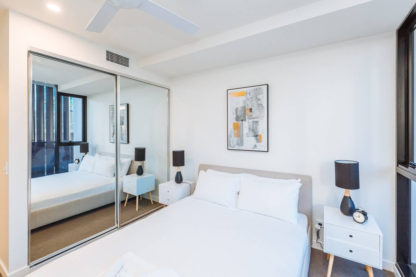 Brand New 1 Bed Apt in the Heart of Southbank