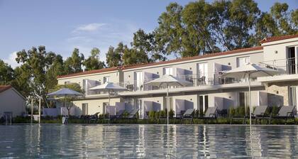 Paleros Beach Resort