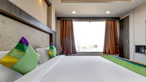 Premium bedding, Select Comfort beds, individually decorated