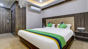 Premium bedding, Select Comfort beds, individually decorated