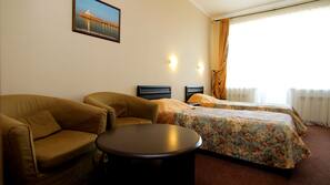 Memory foam beds, in-room safe, blackout drapes, soundproofing
