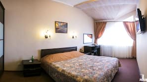 Memory foam beds, in-room safe, blackout drapes, soundproofing