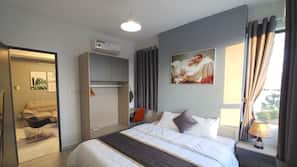 2 bedrooms, Egyptian cotton sheets, premium bedding, down comforters