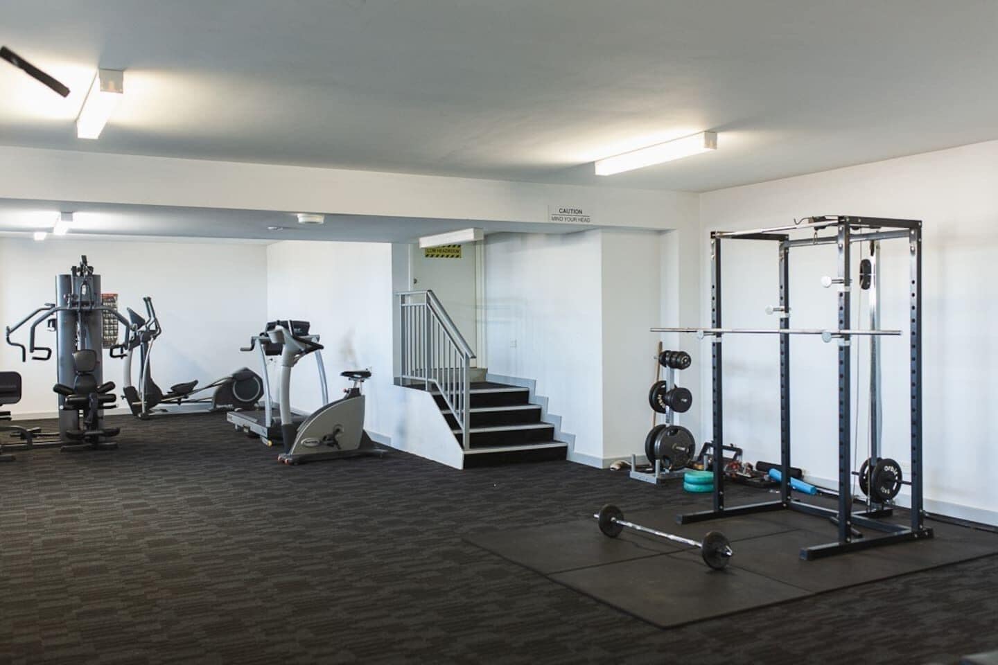 ? Perth City Views With 2 Bedroom + 2 Baths and Netflix