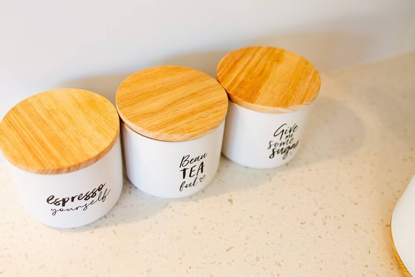 Modern Chiq Home w/ Free Parking & Netflix