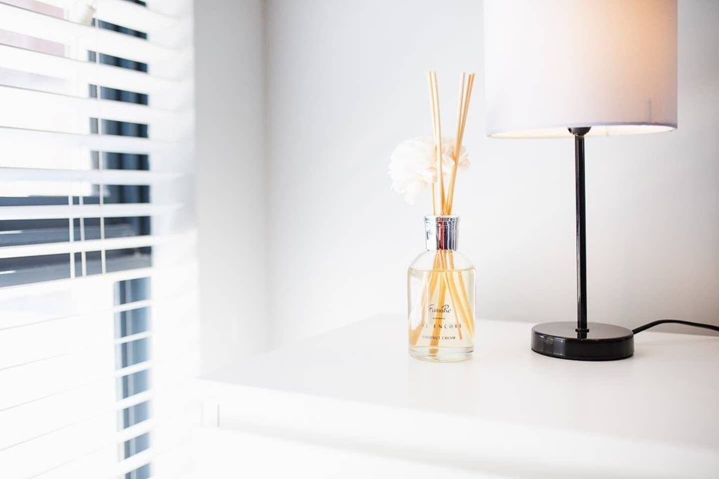 Modern Chiq Home w/ Free Parking & Netflix