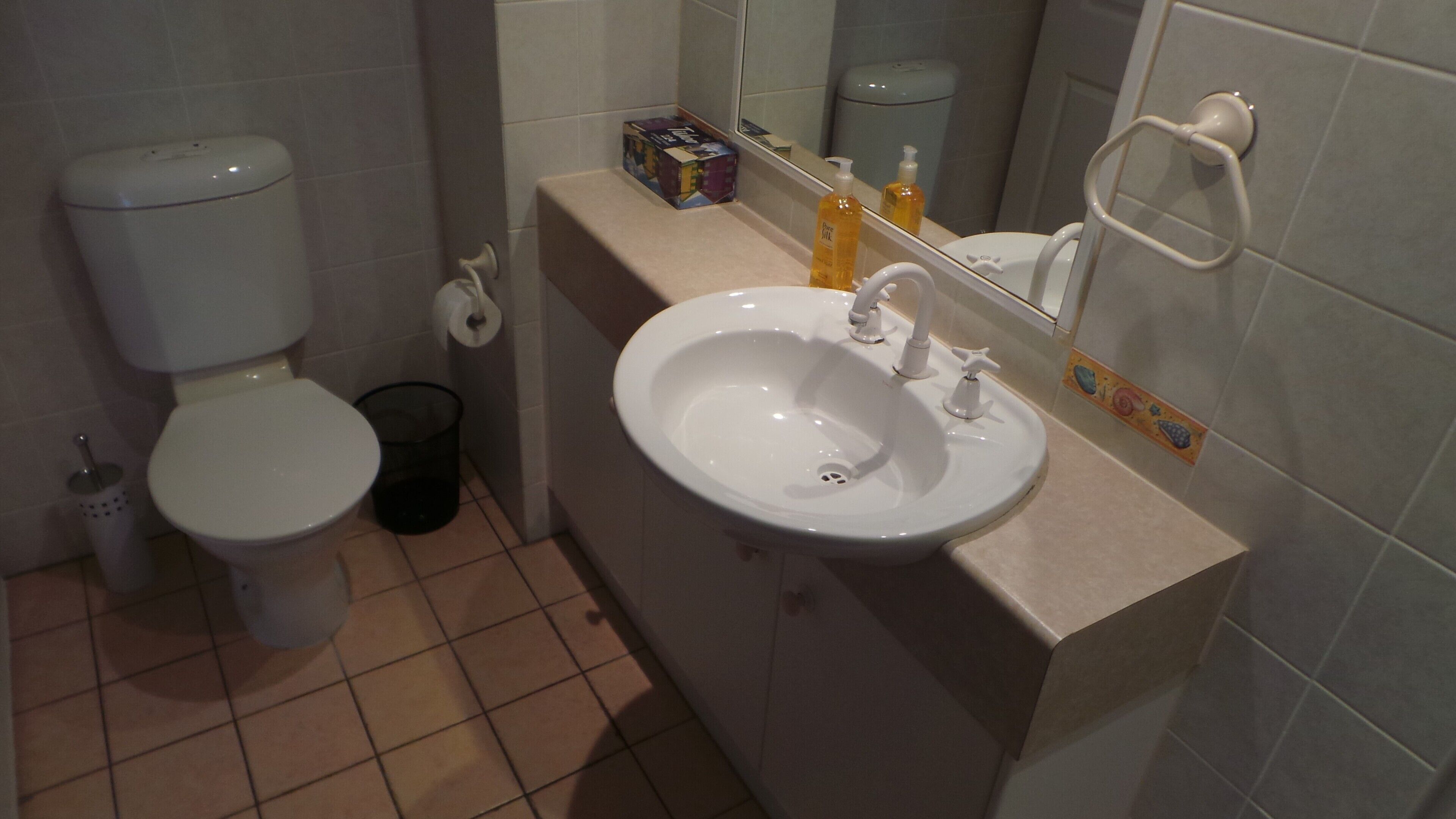 Superb Modern City Pad - Wifi & Pool