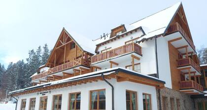 Pohorje Village Wellbeing Resort – Wellness & Spa Hotel Bolfenk