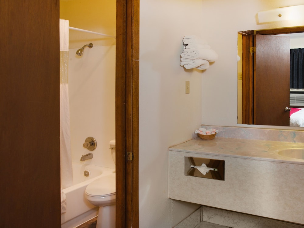 OYO Hotel Guymon OK US54 in Guymon Best Rates & Deals on Orbitz