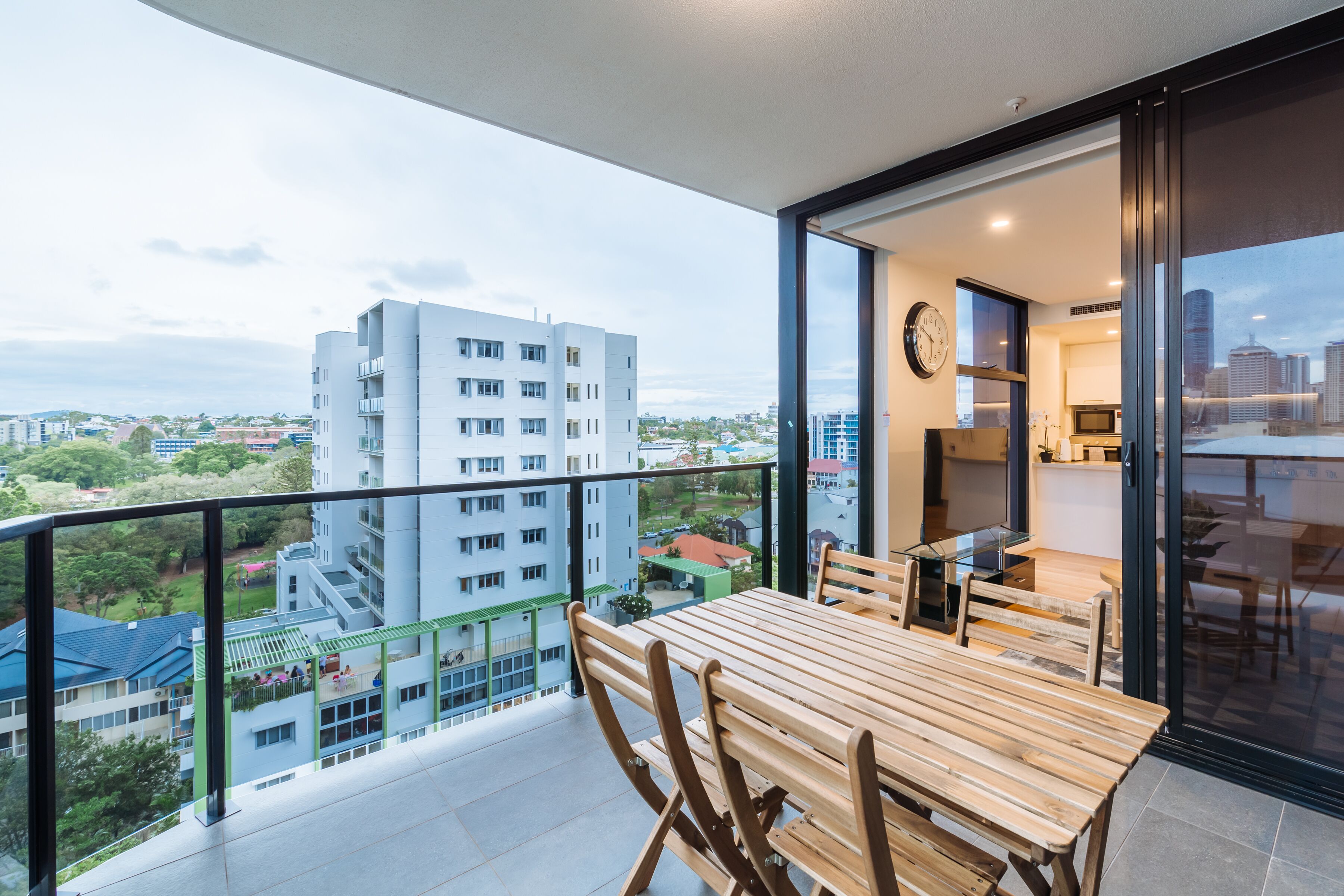 Splendid 2 Bed Apt in the Heart of Southbank!