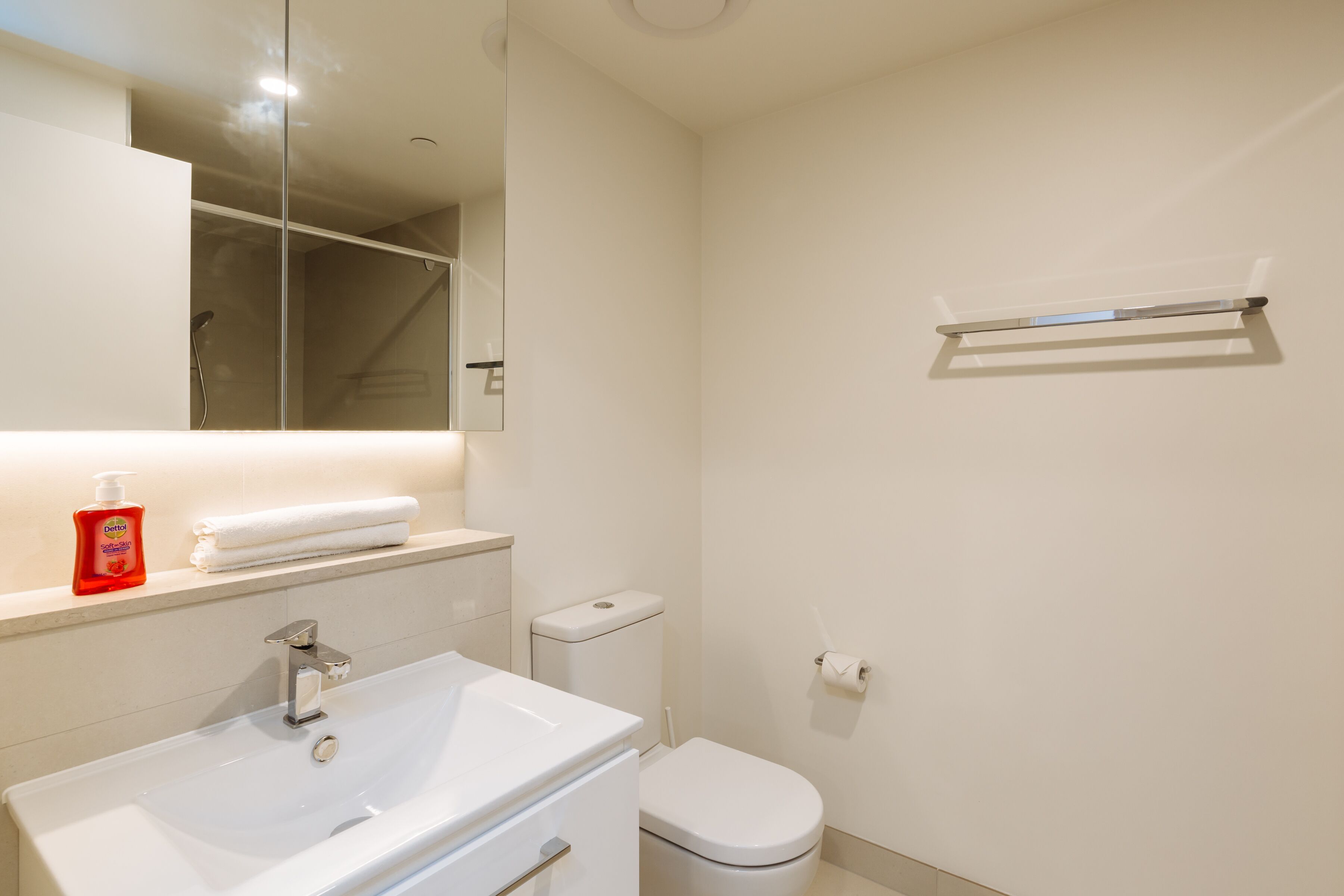 Splendid 2 Bed Apt in the Heart of Southbank!