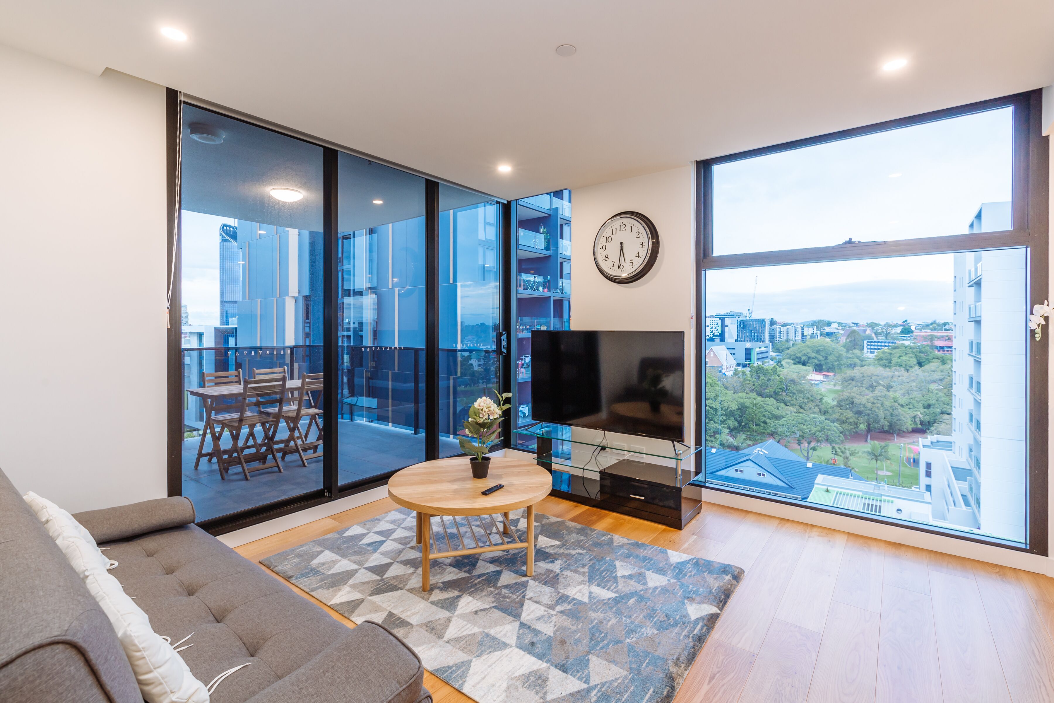 Splendid 2 Bed Apt in the Heart of Southbank!