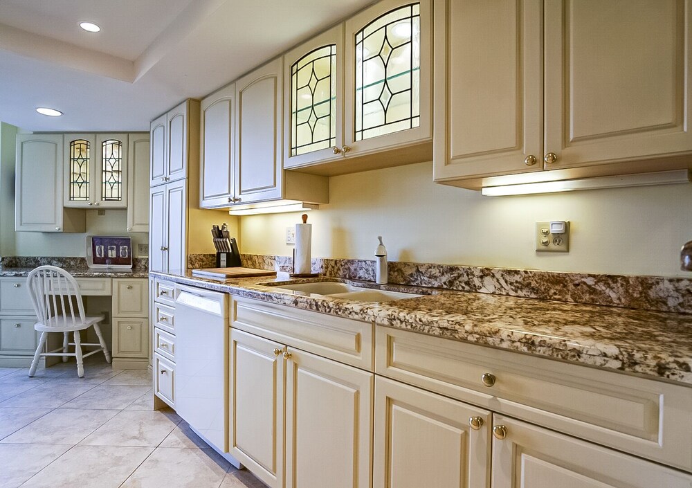 SS 81122 Expansive Ocean & Intracoastal Waterway View Condo Vacation