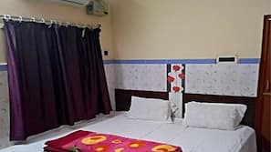 8 bedrooms, Internet