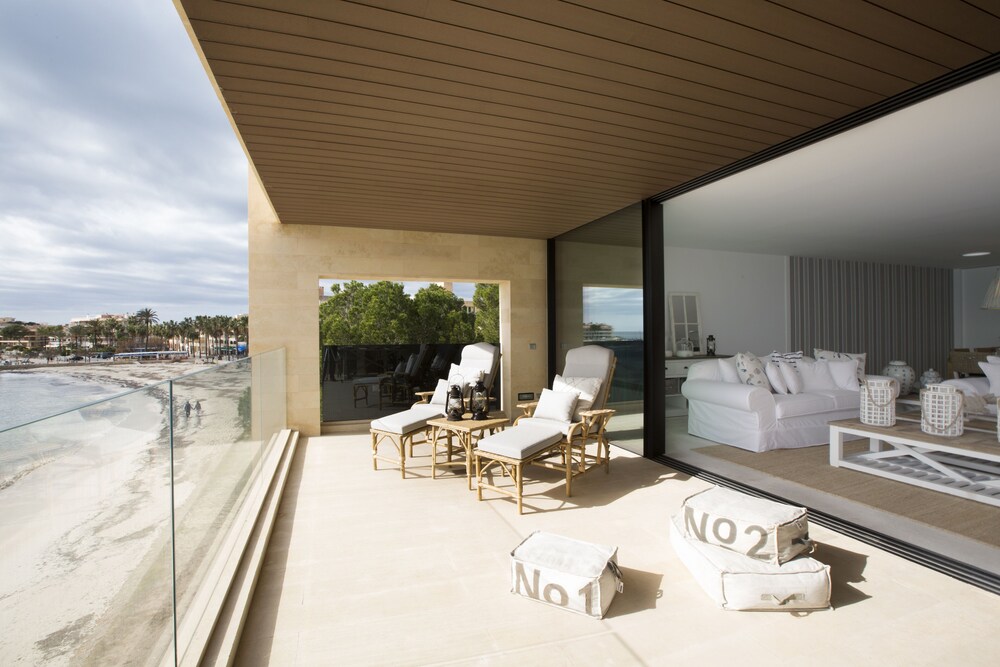 Photo - Es turó, luxury beachfront apartment in Colonia San Jordi