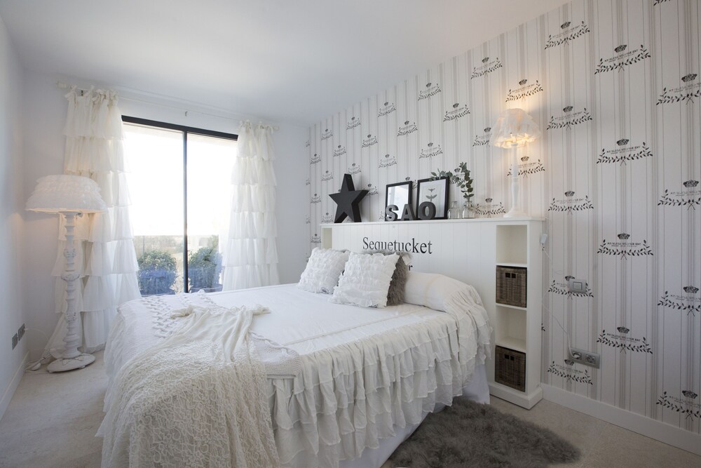 Photo - Es turó, luxury beachfront apartment in Colonia San Jordi