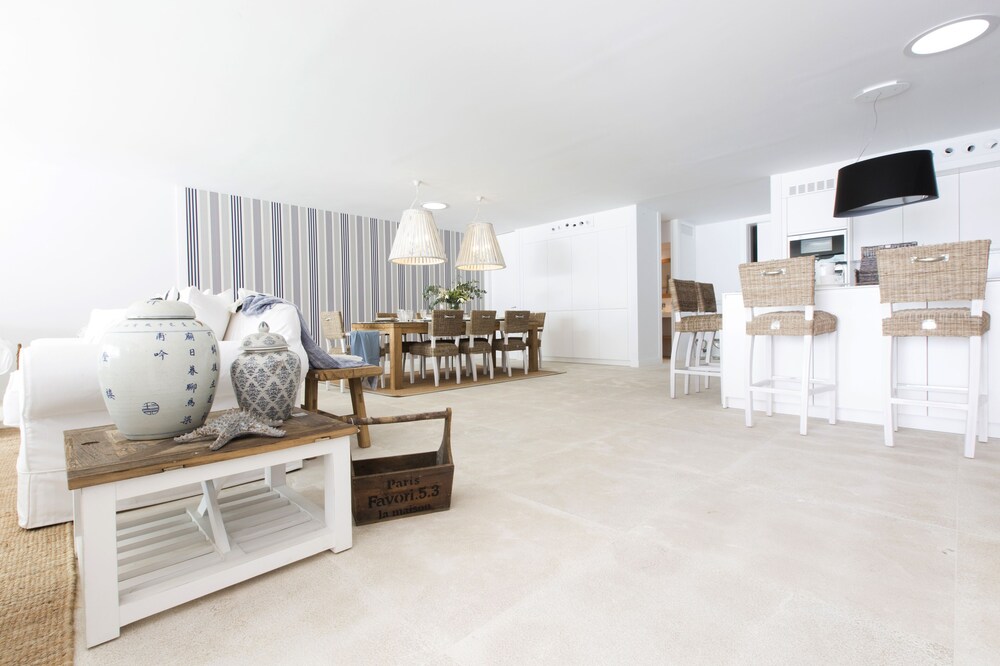 Photo - Es turó, luxury beachfront apartment in Colonia San Jordi