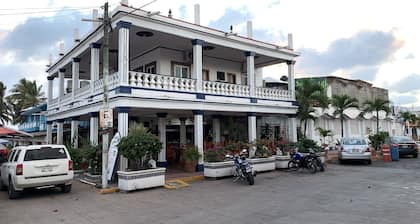Hotel Fenix