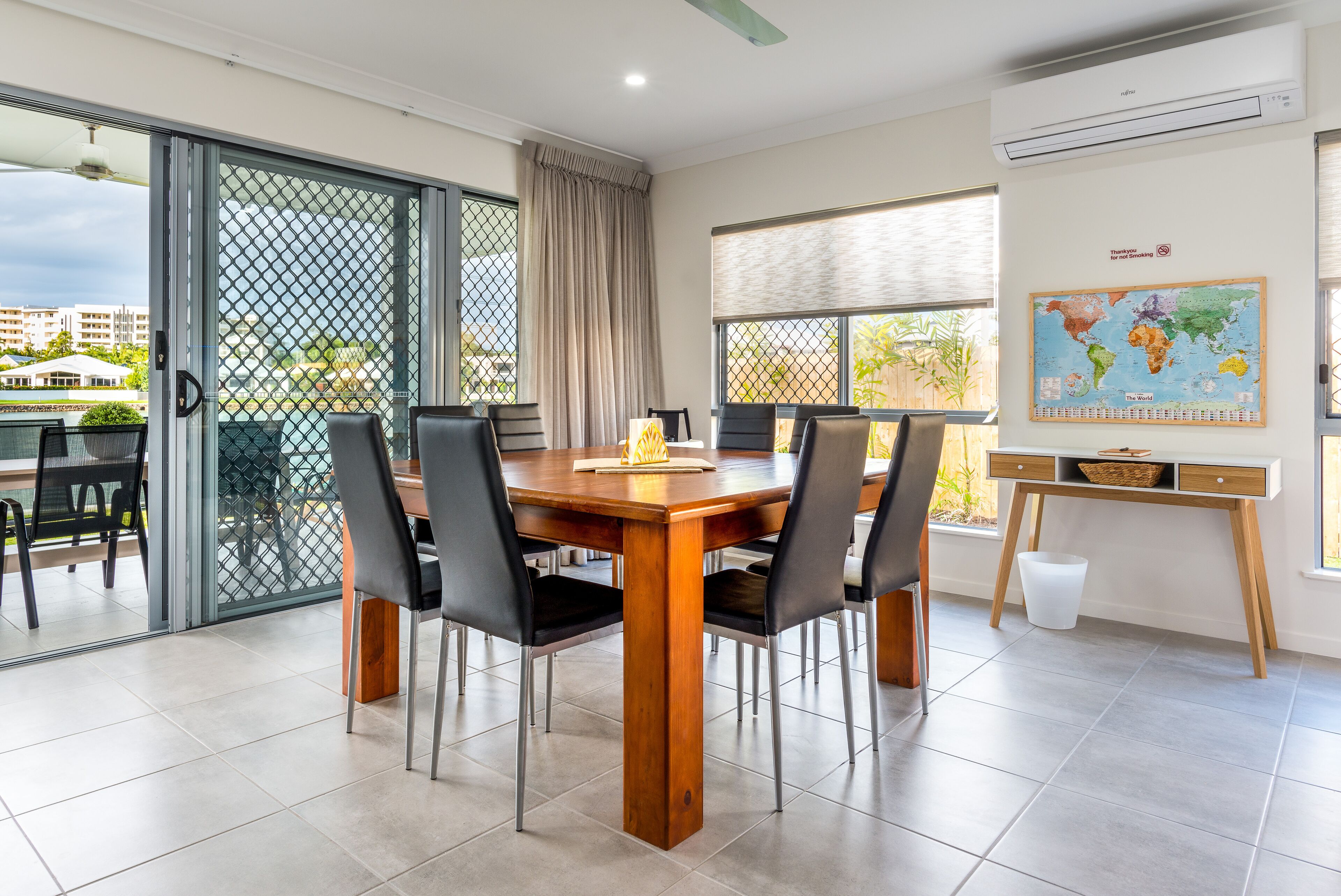 New Lakeside Villa at Blue Lagoon, Trinity Beach With Tennis Court and Lap Pool