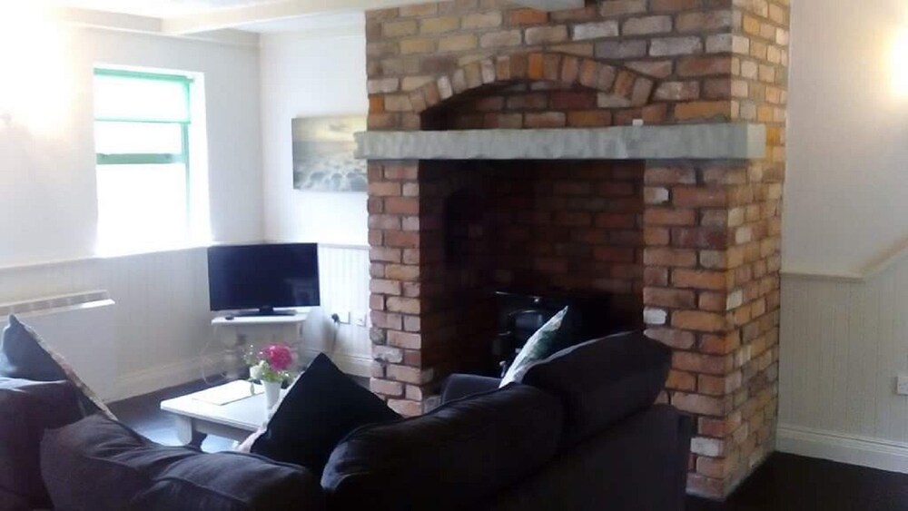 Ardnagashel Est No 8