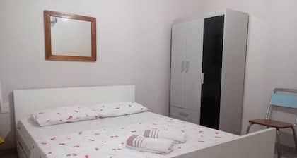 OYO Moura Hotel
