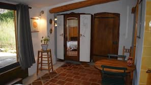 1 bedroom, Internet