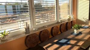 Essbereich im Zimmer