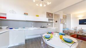 Fridge, microwave, oven, dishwasher