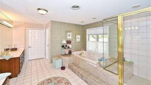 4 bedrooms, linens