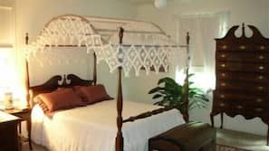 4 bedrooms, linens