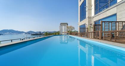Yeosu Sunset Hostel and Pension
