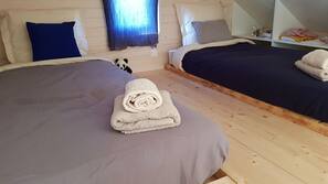 4 chambres, fer et planche à repasser, accès Internet, draps fournis