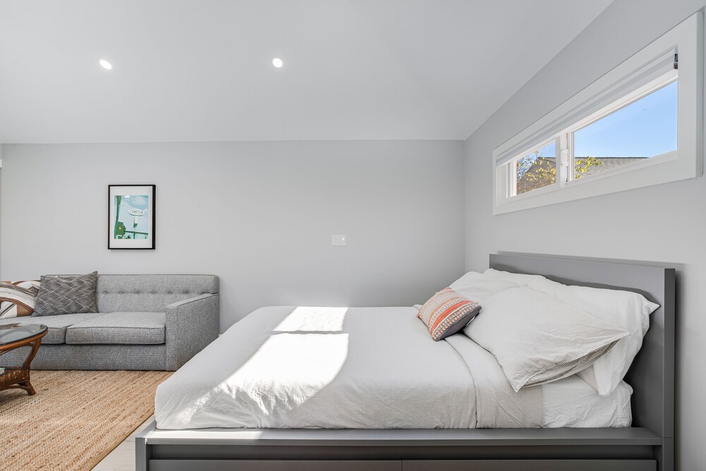 Modern Mill Valley Studio in Sycamore Park Mill Valley Vrbo