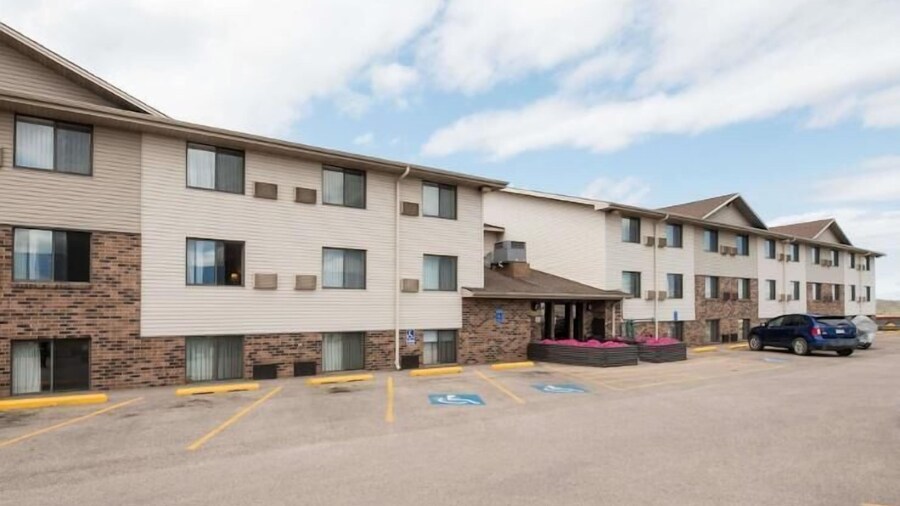 Serena Inn & Suites- Rapid City