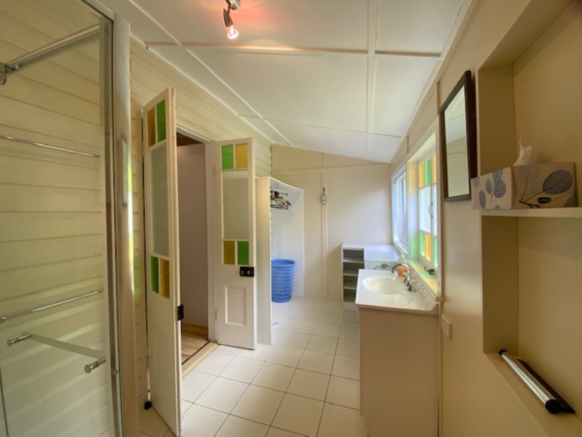 Turtles Rest - Toogoom- 2br, Inground Pool, Pets Welcome