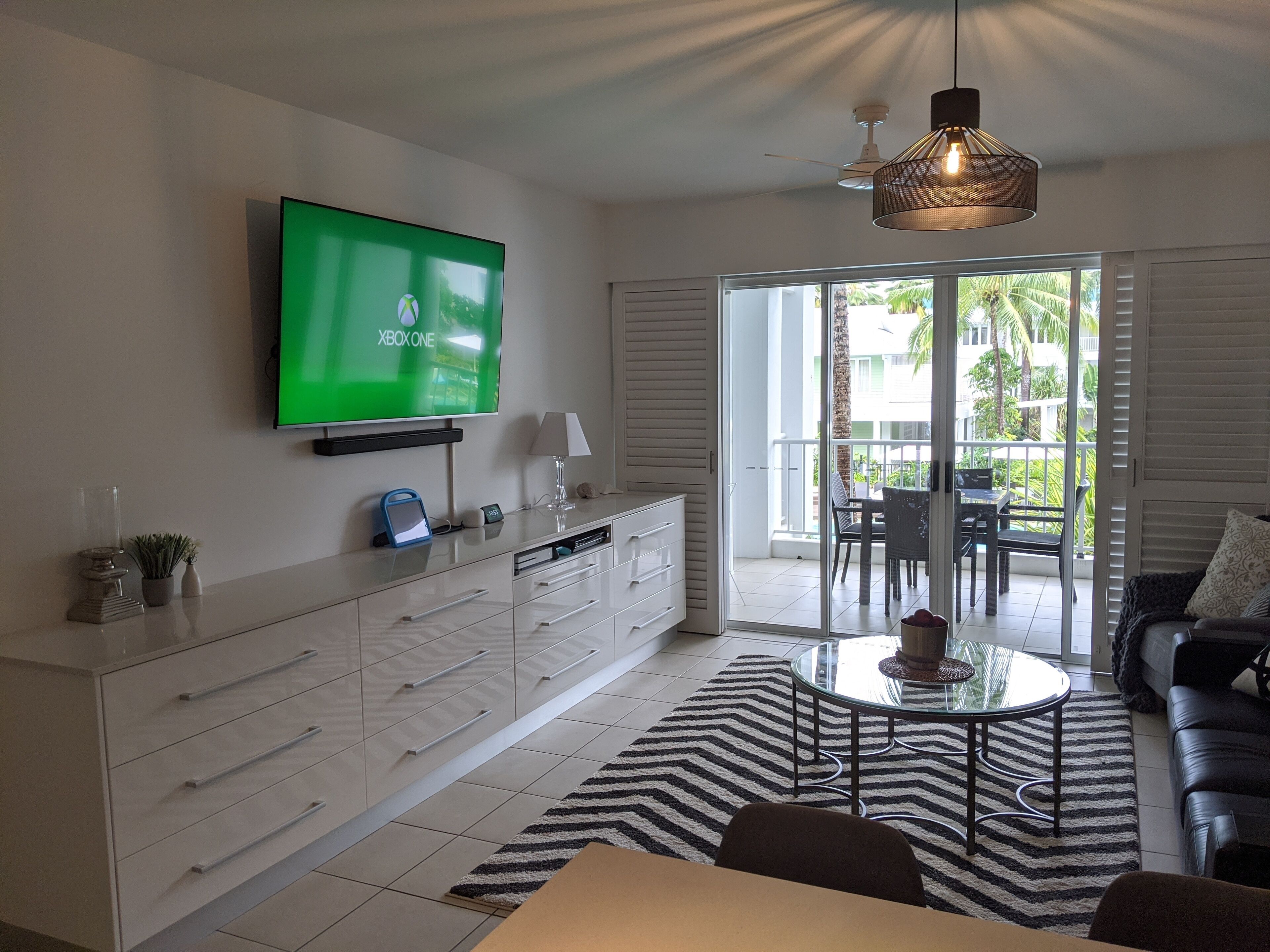 The Escape Luxury Apartment Peppers Beach Club Palm Cove