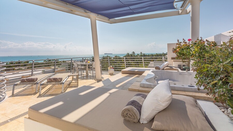 SBV Luxury Ocean Hotel Suites