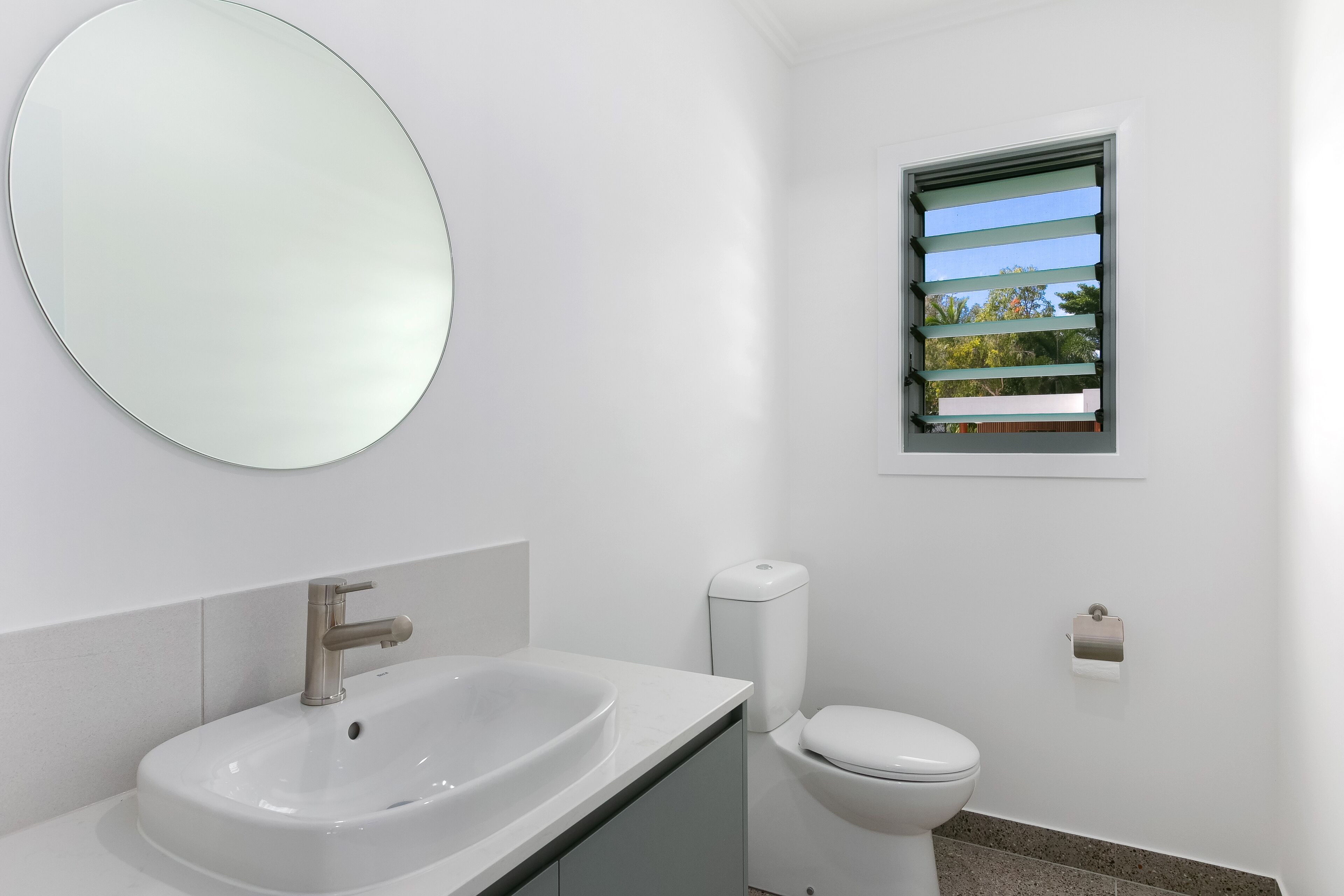 Tropical Beachside Oasis Clifton Beach