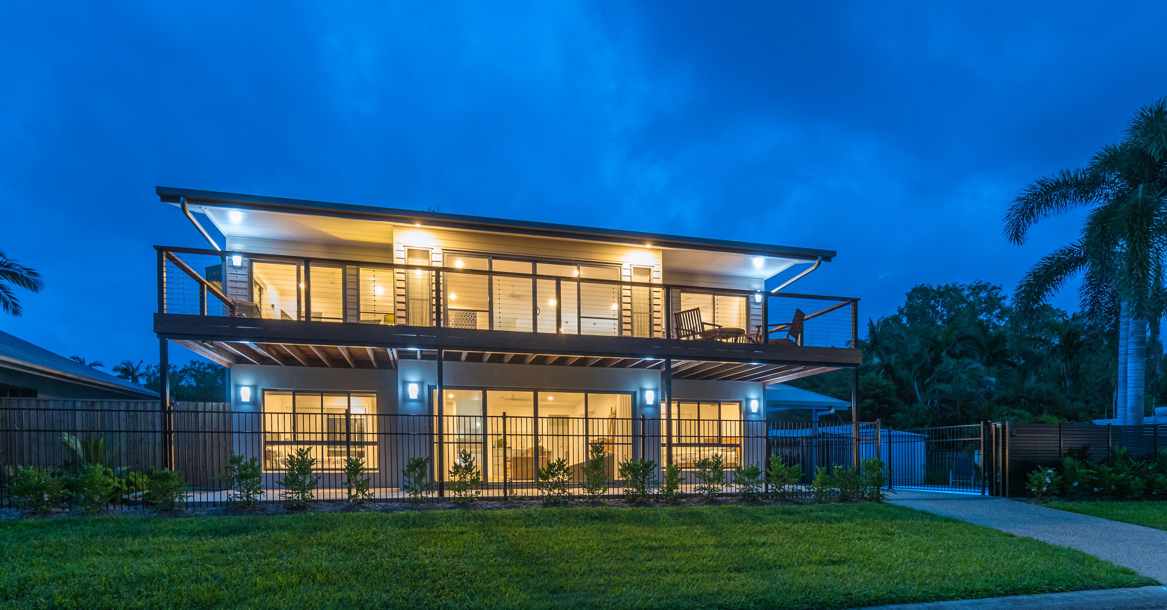 Tropical Beachside Oasis Clifton Beach