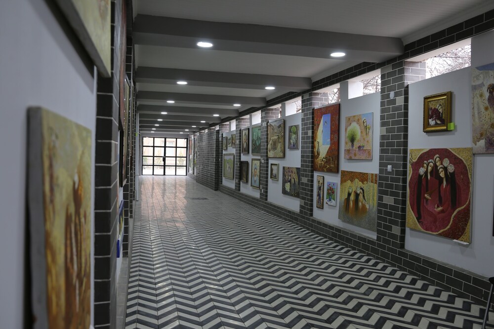 Photo - Hotel & Hostel Gallery