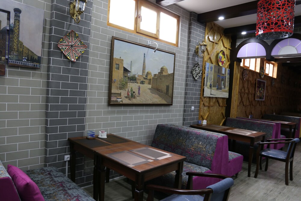 Photo - Hotel & Hostel Gallery