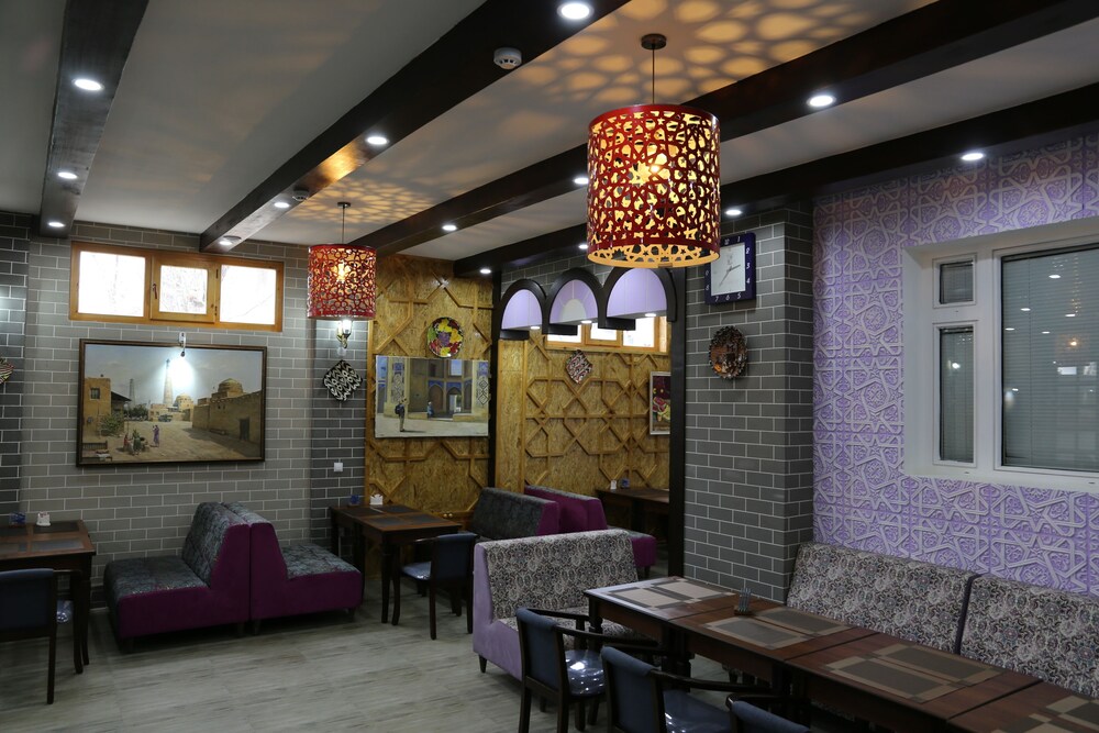 Photo - Hotel & Hostel Gallery