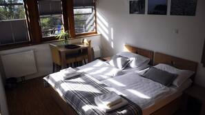 In-room safe, desk, blackout drapes, free cribs/infant beds