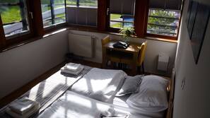 In-room safe, desk, blackout drapes, free cribs/infant beds