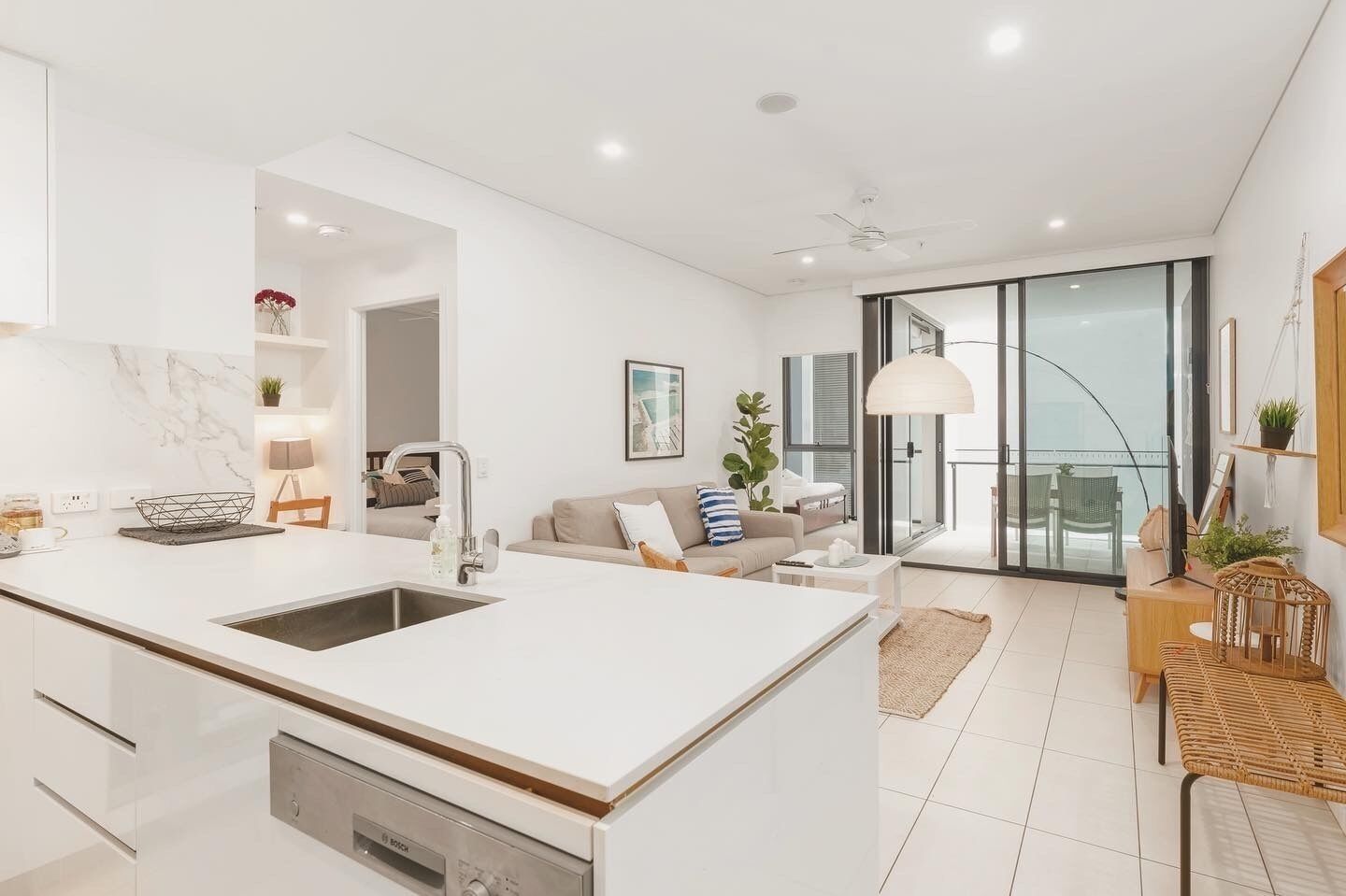 Vintage and Cozy APT in Southbank Free Parking