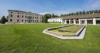 Visit Caldogno 2023 Travel Guide for Caldogno, Expedia