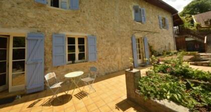 J&G House
