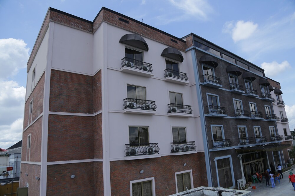 Oak Haven Hotel and Suites, Port Harcourt Room Prices & Reviews