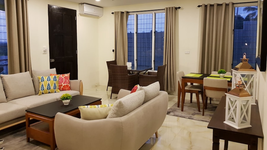 Marigold Apartments