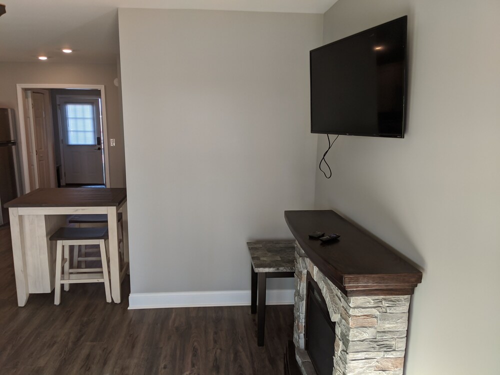 Waterview Condo at Bay Village Near Lucy Branch Marina in Athens AL